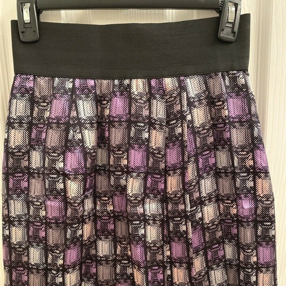 Alice & Trixie Silk Black Purple Geometric Print Wrap Mini Skirt Size XS NEW - Picture 1 of 6